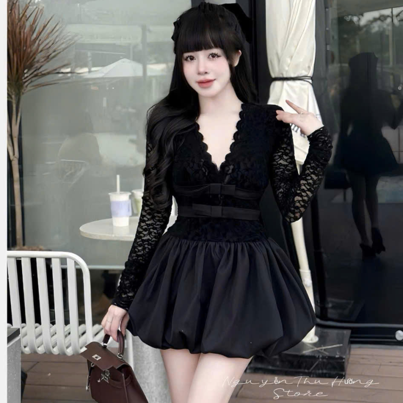 VÁY BÍ REN MÚT NGỰC