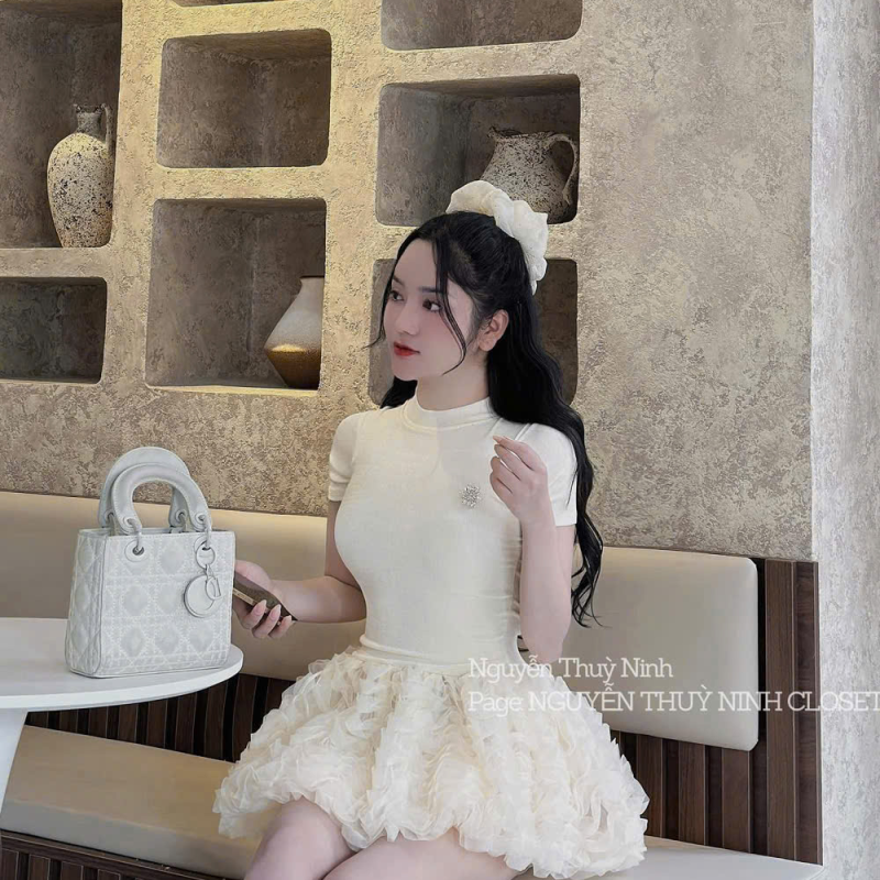 Đầm tăm lạnh phối lưới sóng chuẩn hình